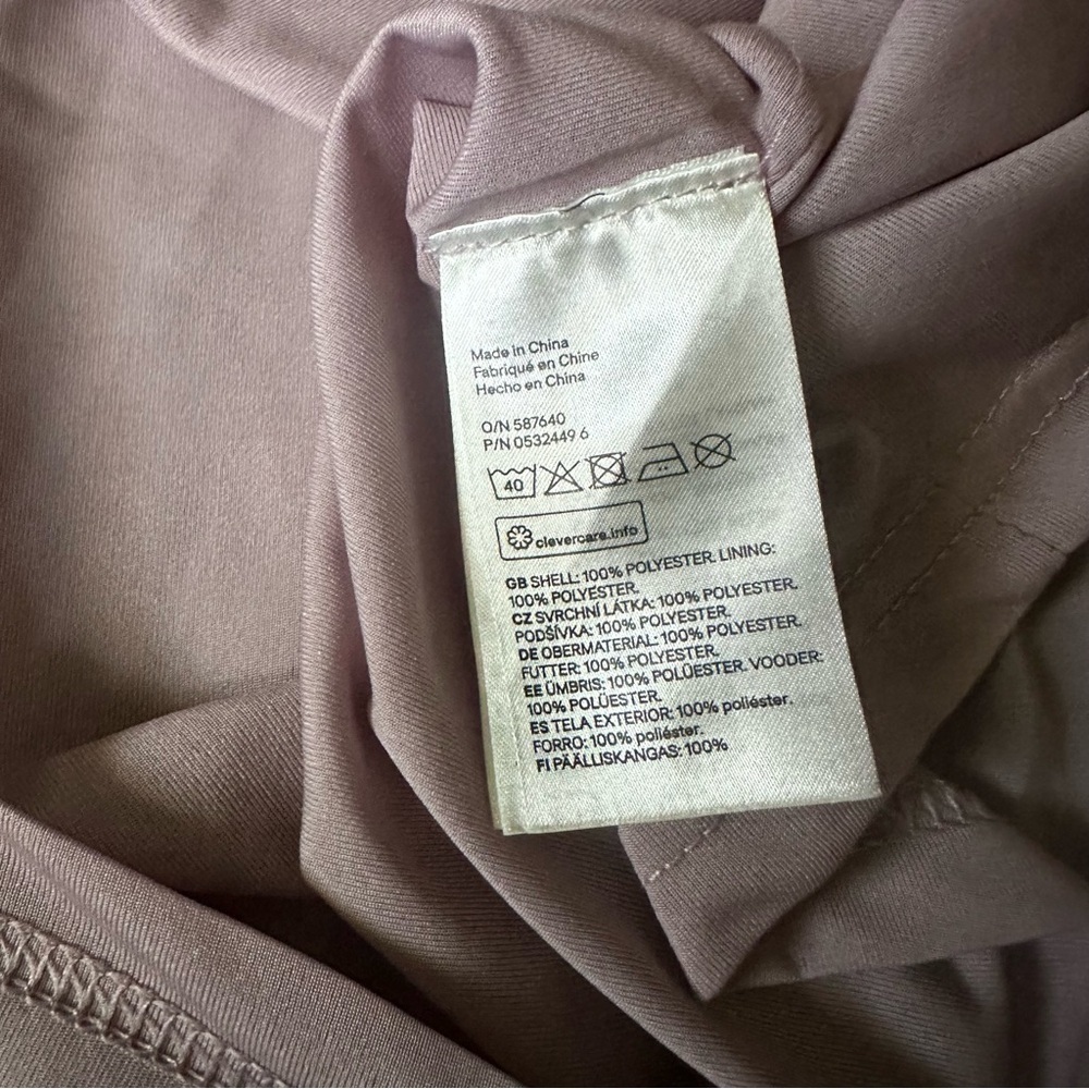 H&M | Pleated Chiffon Dress Dusky Purple | size 6 - Picture 15 of 16